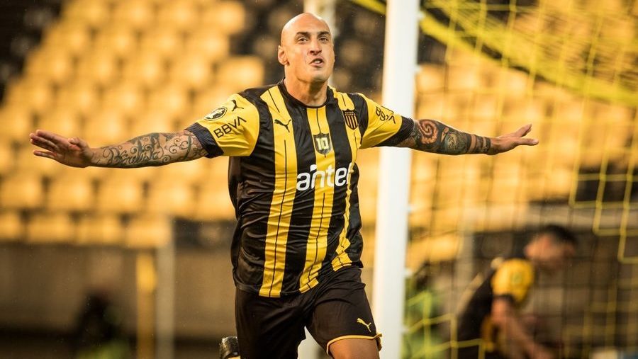 Este jugador es Ariel Nahuelpan